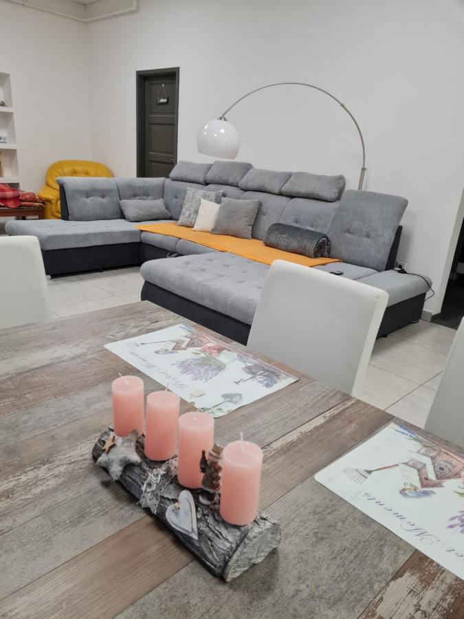 Silver Dream Apartmanhaz Debrecen Luaran gambar