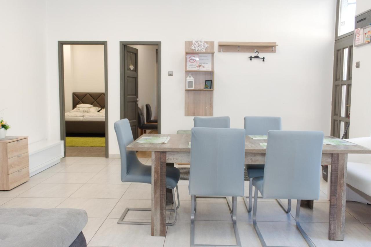 Silver Dream Apartmanhaz Debrecen Luaran gambar